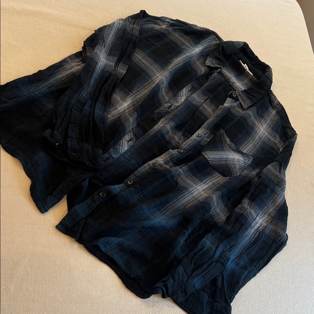 beachlunchlounge Black and Ivory Plaid Shirt